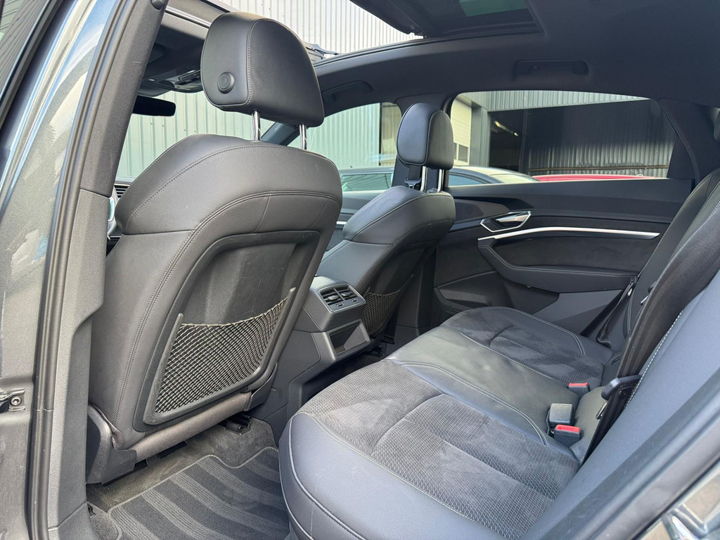 Audi e-tron Sportback 50 quattro S-LINE SOH 97,8% l PANO l CAMERA l MATRIX l SFEER l ADAPT.CRUISE l TREKH l ORG.NL l DEALER OND l 48447985-18.jpg | Meerauto.nl