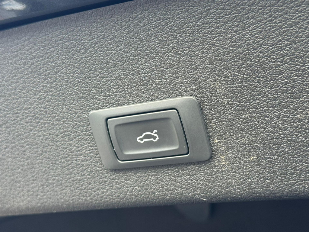 Audi e-tron Sportback 50 quattro S-LINE SOH 97,8% l PANO l CAMERA l MATRIX l SFEER l ADAPT.CRUISE l TREKH l ORG.NL l DEALER OND l 48447985-21.jpg | Meerauto.nl