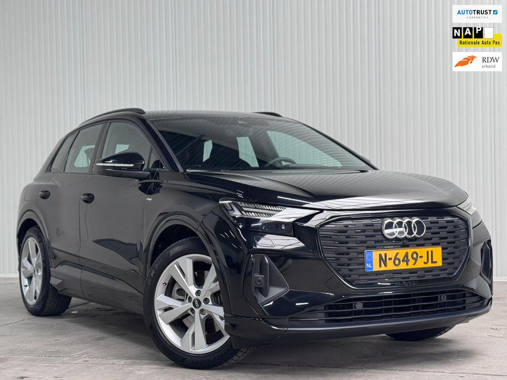 Audi Q4 e-tron 40 S-LINE Competition 77 kWh l MATRIX l CAMERA l SFEER l ADAPT.CRUISE l CARPLAYORG.NL l DEALER OND 50660763-0.jpg | Meerauto.nl