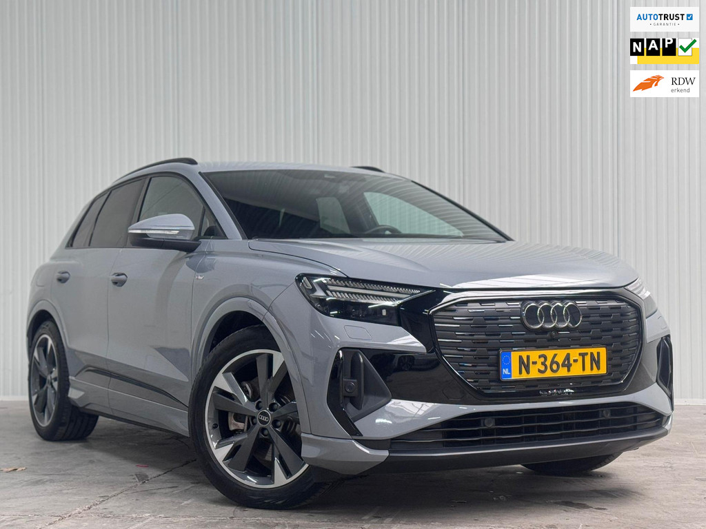 Audi Q4 e-tron 40 S-LINE Competition 77 kWh l MATRIX l HUD l KEYLESS l CAMERA l SFEER l ACC l CARPLAY l ORG.NL l DEALER OH 50863369-0.jpg | Meerauto.nl