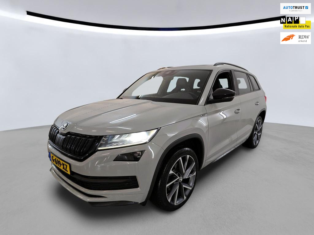 Škoda Kodiaq 1.5 TSI Sportline DSG VOL! PANO l TREKHAAK l CANTON l KEYLESS l ACC l LANE/SIDE l SFEER l 20INCH l 1e EIG l DEALER OH 50988941-0.jpg | Meerauto.nl