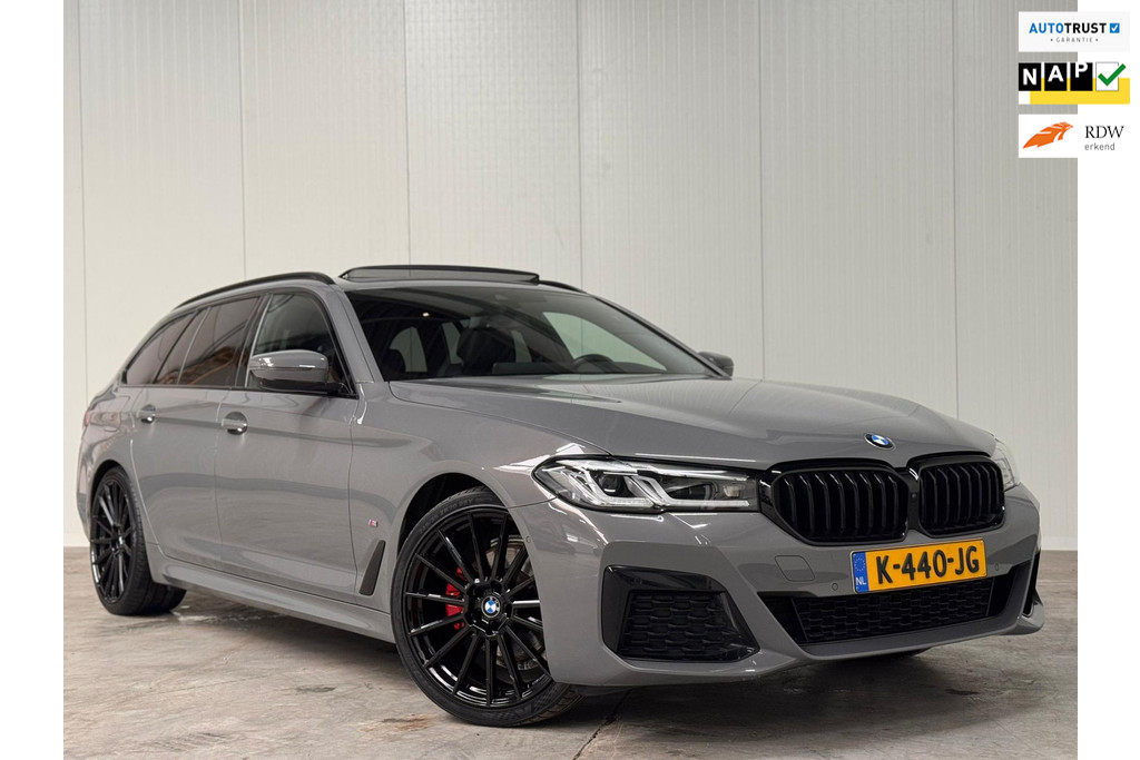 BMW 5 Serie Touring 520i High Executive M-SPORT l PANO l HUD l H/K l 360 CAMERA l ORG.NL l ORG.NL l NAP l BTW 50991472-0.jpg | Meerauto.nl