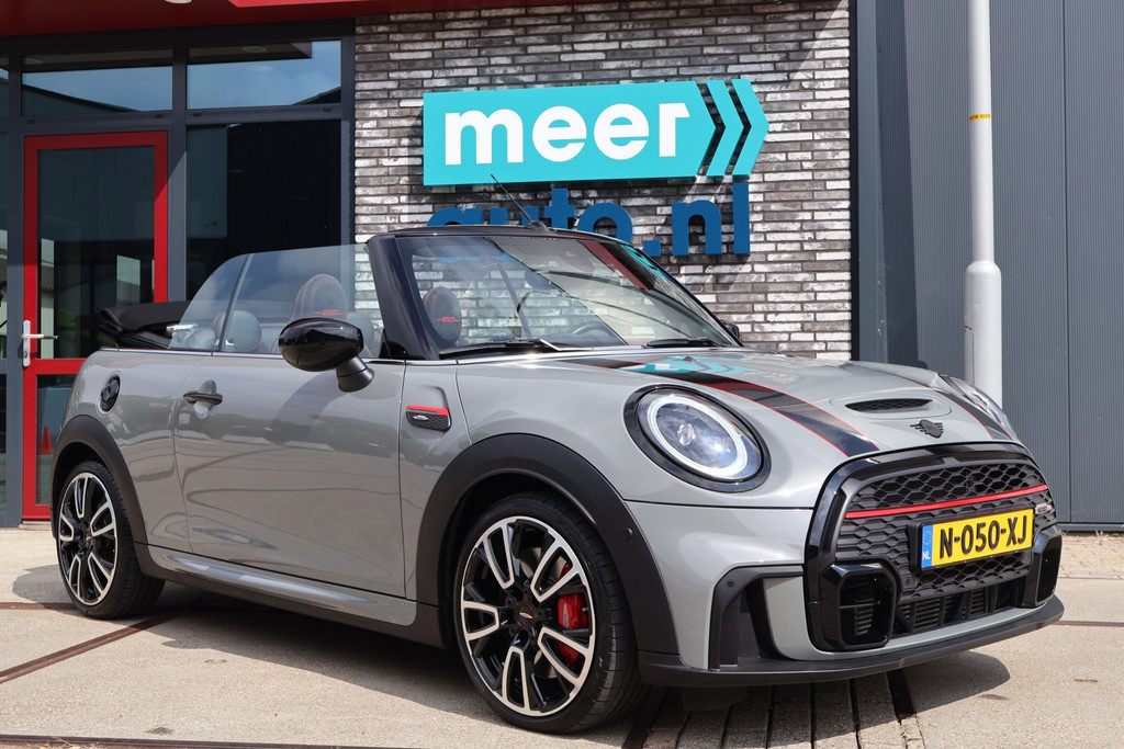 MINI Cooper Cabrio 2.0 231pk John Works JCW VOL! HUD l H/K l SCHAALSTOELEN l CAMERA l KEYLESS l ADAPT.CRUISE l CARPLAY l SFEER 55058060-18.jpg | Meerauto.nl