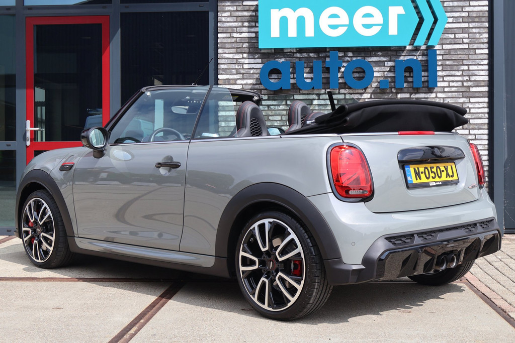 MINI Cooper Cabrio 2.0 231pk John Works JCW VOL! HUD l H/K l SCHAALSTOELEN l CAMERA l KEYLESS l ADAPT.CRUISE l CARPLAY l SFEER 55058060-2.jpg | Meerauto.nl