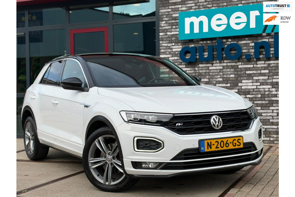 Volkswagen T-Roc 1.5 TSI 3x R-LINE DSG l VIRTUAL l CAMERA l ST-VERW l TREKHAAK l ADAPT.CRUISE l LANE ASSIST l CARPLAY 57094634-0.jpg | Meerauto.nl