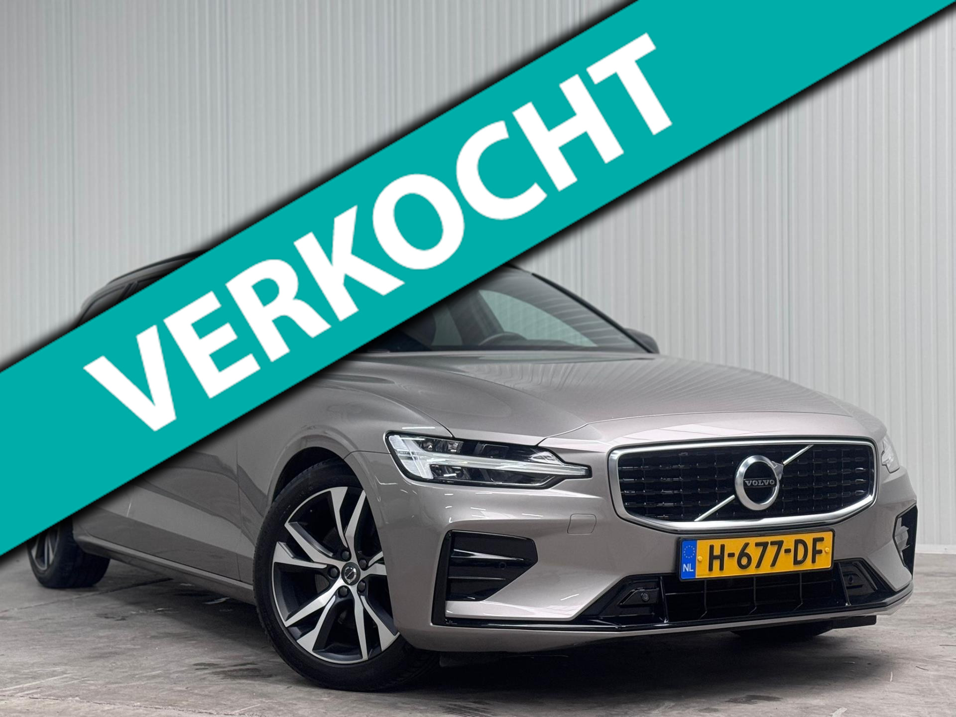Volvo V60 2.0 T4 R-Design Aut. LEDER l TREKHAAK l CAMERA l ORG.NL l NAP 50589773-0.jpg | Meerauto.nl