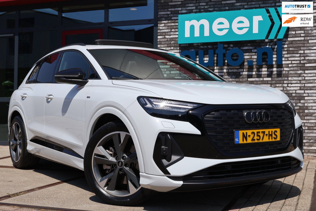 Audi Q4 e-tron 40 S-LINE Competition 77 kWh VOL! PANO l SONOS l MATRIX l SFEER l KEYLESS l TREKHAAK l ADAPT.CRUISE l SIDE/LANE 54445849-0.jpg | Meerauto.nl